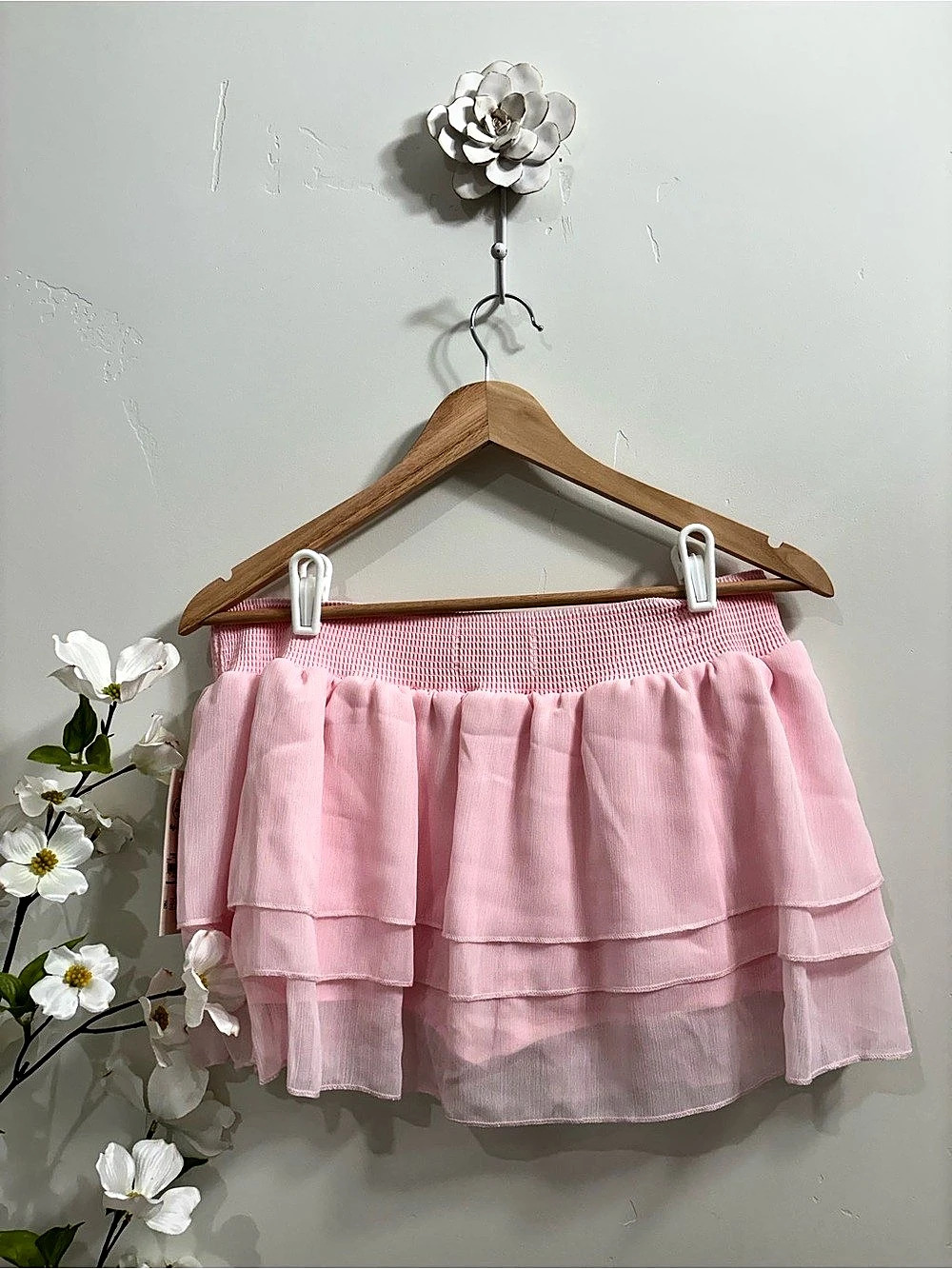 High Rise Pink Ruffle Skort Size Medium
